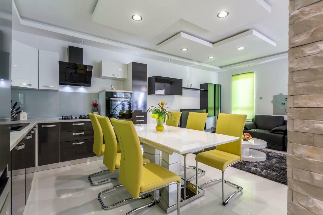 Sea Pearl Luxury Apartment Podstrana Ngoại thất bức ảnh
