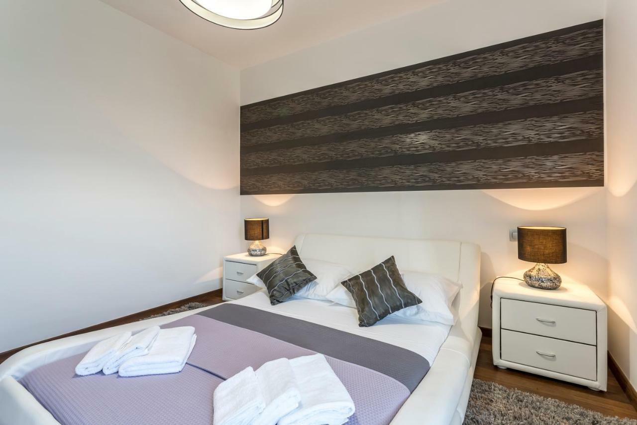Sea Pearl Luxury Apartment Podstrana Ngoại thất bức ảnh