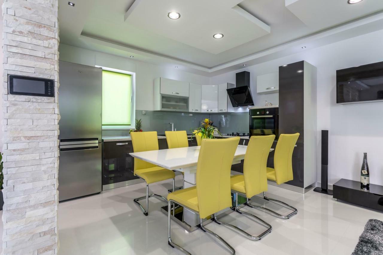 Sea Pearl Luxury Apartment Podstrana Ngoại thất bức ảnh